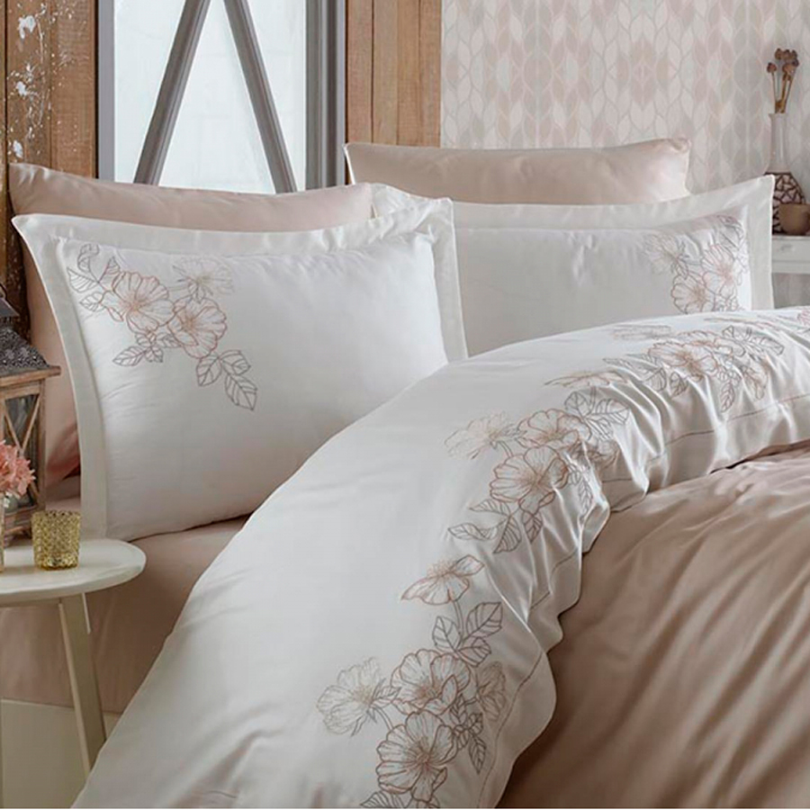 Hare комплект постельного белья с вышивкой