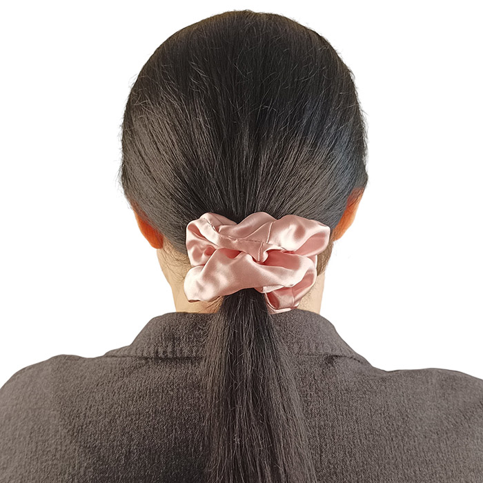 Шовкова резинка рожева велика