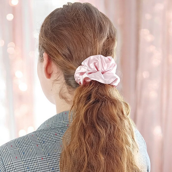 Резинка шелк розовая