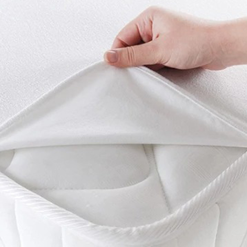 Наматрасник водонепроницаемый на резинке Аква стоп LoveYouHome